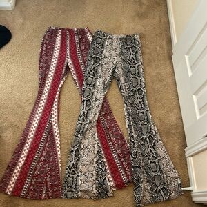 2 pairs of flare leggings